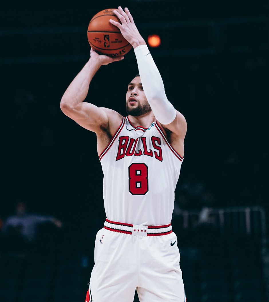 皇冠体育平台-从里尔强势反弹备战NBA常规赛到Uzi在公牛比赛中逆转，斯图加特赛后强势反弹的简单介绍